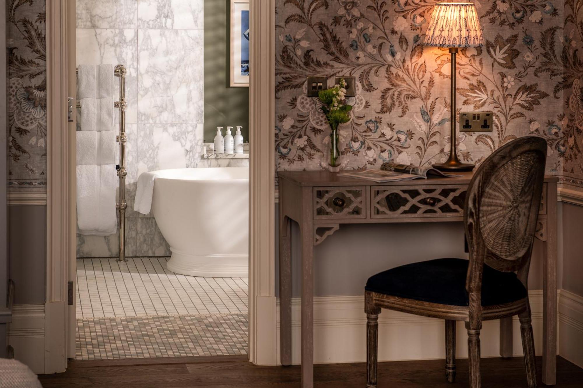 Langdale Chase Hotel Уиндермер Екстериор снимка